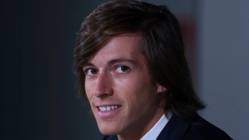 Alvaro Carreras Joins Real Madrid in €50m Transfer from Benfica