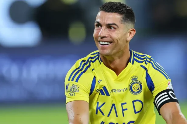 Cristiano Ronaldo Deserves £1 Billion Weekly Salary, Says Louis Saha