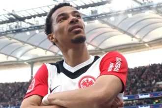 Liverpool Submit €90m Bid for Hugo Ekitike as Arne Slot Targets Key Striker Reinforcement