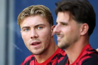 Man Utd's Striker Decision: Rasmus Hojlund Gets 'Final Chance' Amid Failed Pursuits of Watkins and Gyokeres