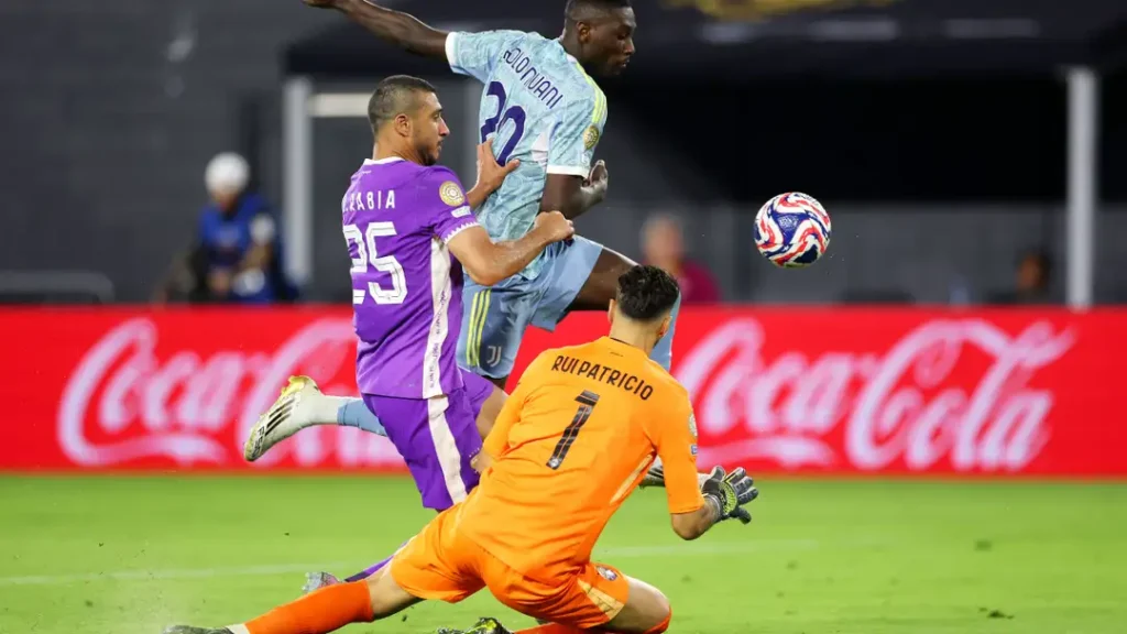 Pumas Turn to Rui Patrício After Keylor Navas Deal Collapses – Portuguese Veteran Nears Liga MX Move