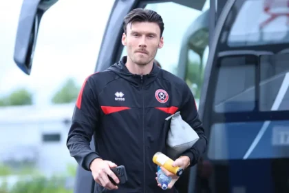 Wrexham Plan Blockbuster £4m Bid for Veteran Striker as Ryan Reynolds and Rob McElhenney Prepare Historic Deal