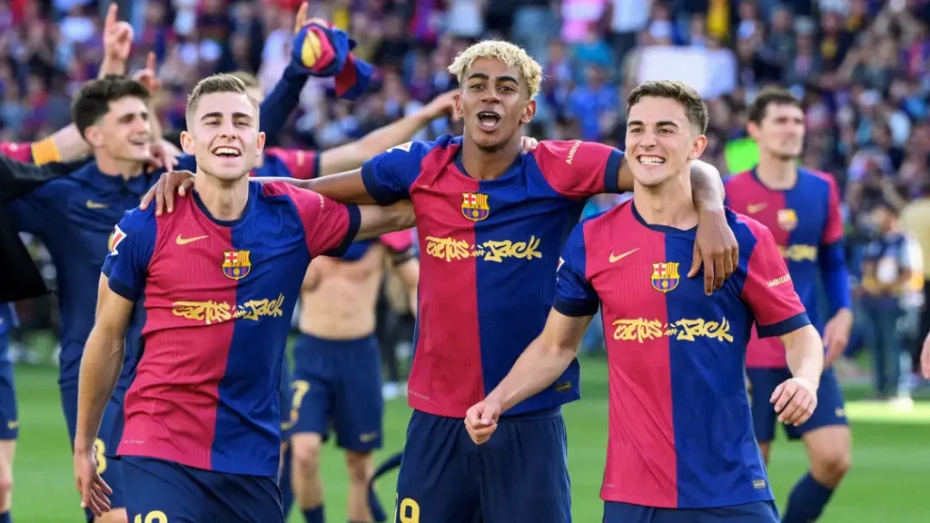 Barcelona Stars Lamine Yamal, Lewandowski, and Balde Show Off Their Dance Moves with K-pop Girl Group ITZY