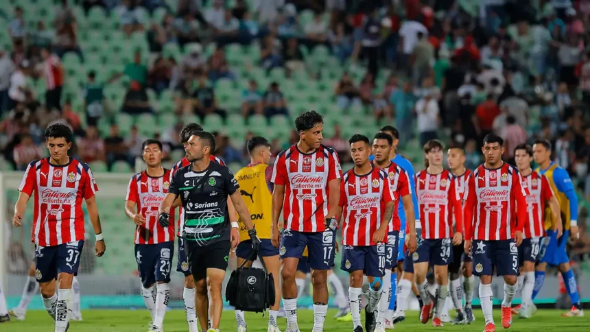 Gabriel Milito Calls for Urgent Change After Chivas' Second Loss in Three Games