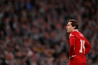 Federico Chiesa scored a dramatic late winner for Liverpool in their Premier League opener.