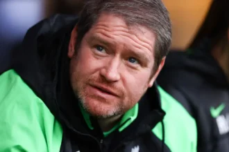 Matt Beard Quits Burnley to Chase Leicester Job After Amandine Miquel’s Shock Sacking