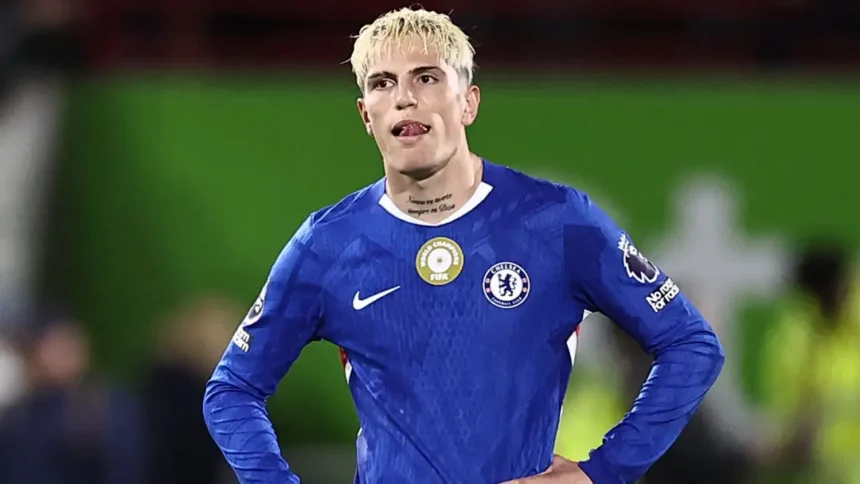 Alejandro Garnacho slammed for error on Chelsea debut as lapse costs Blues in Brentford draw