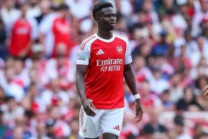 Bukayo Saka in action for Arsenal.