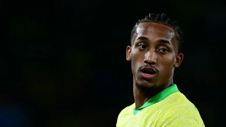 Joao Pedro Vomits on Pitch After Clash with Gabriel Martinelli in Brazil's World Cup Qualifier