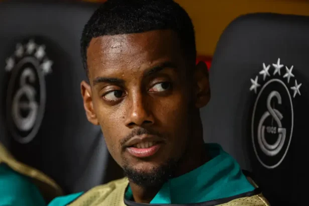 Alexander Isak’s Fitness Concerns: Liverpool Told It Could Take Months Before £125m Signing Hits Top Form
