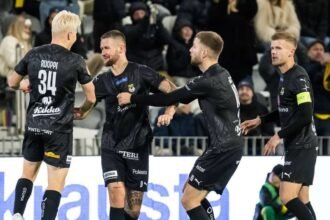 KuPS beat HJK to stay top of the league