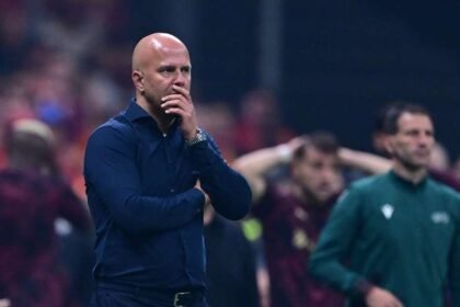 Liverpool head coach Arne Slot