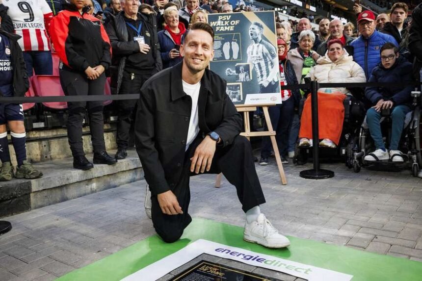 Luuk de Jong was honoured by PSV