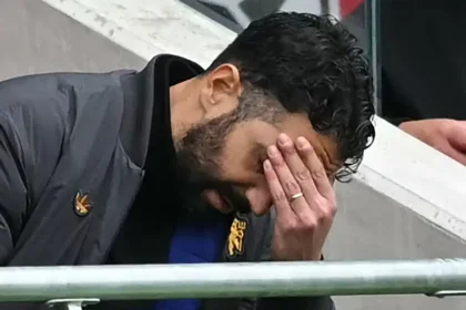 Manchester United robbed by refereeing blunder as Howard Webb admits ‘major error’ in 3-1 Brentford defeat