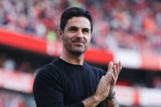 Rio Ferdinand thinks Mikel Arteta will be "thanking God" that he signed Eberechi Eze.